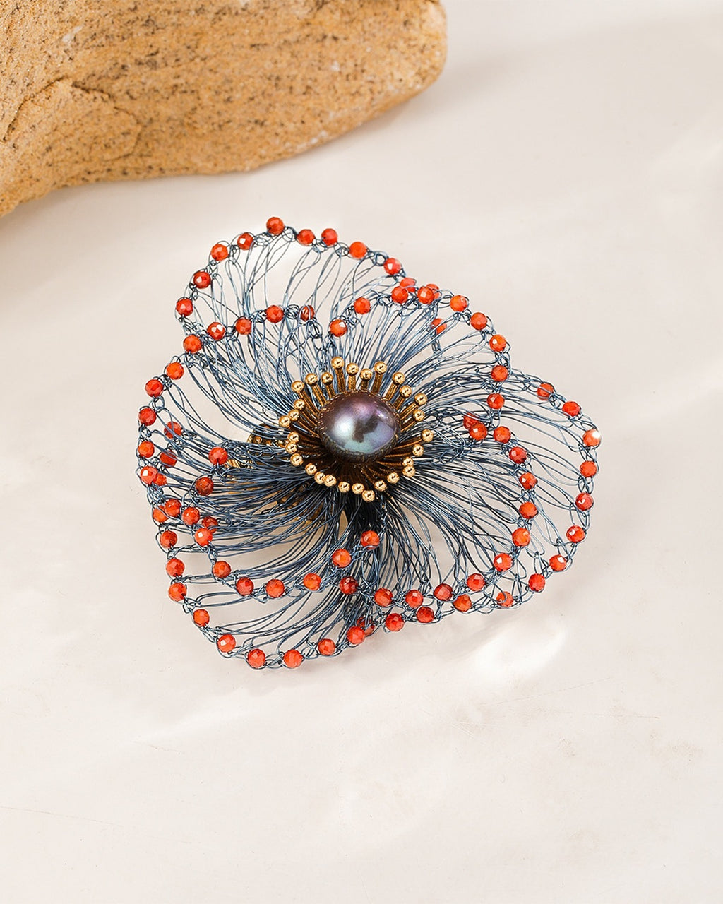 Small Talk Flower Brooch · flat