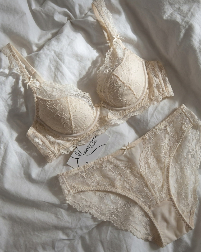 Additional product view of the Darette Low Key Lace Set in Ivory