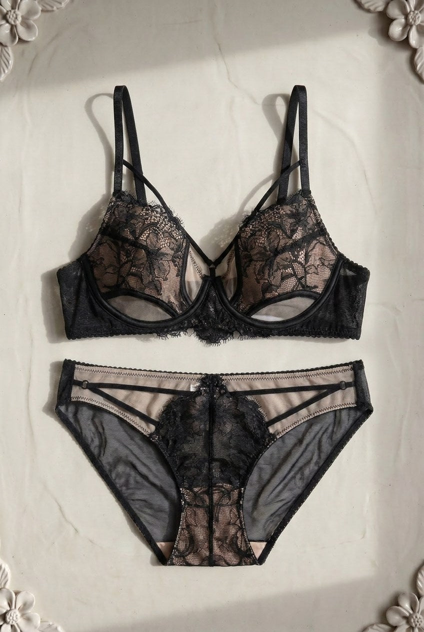 Sabine Lace Set — Noir colourway