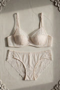 Adèle Lace Set — Champagne colourway