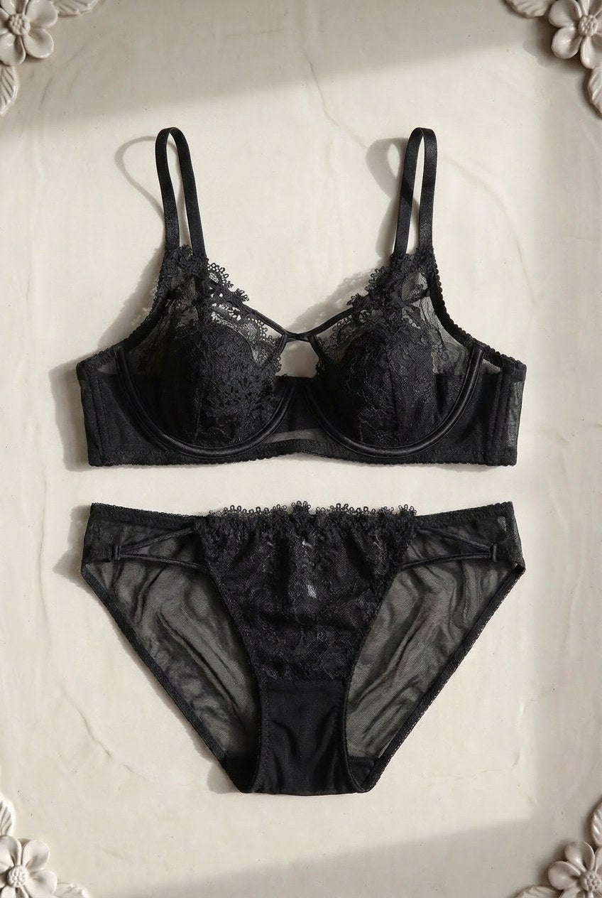 Lou Lace Set — Noir colourway