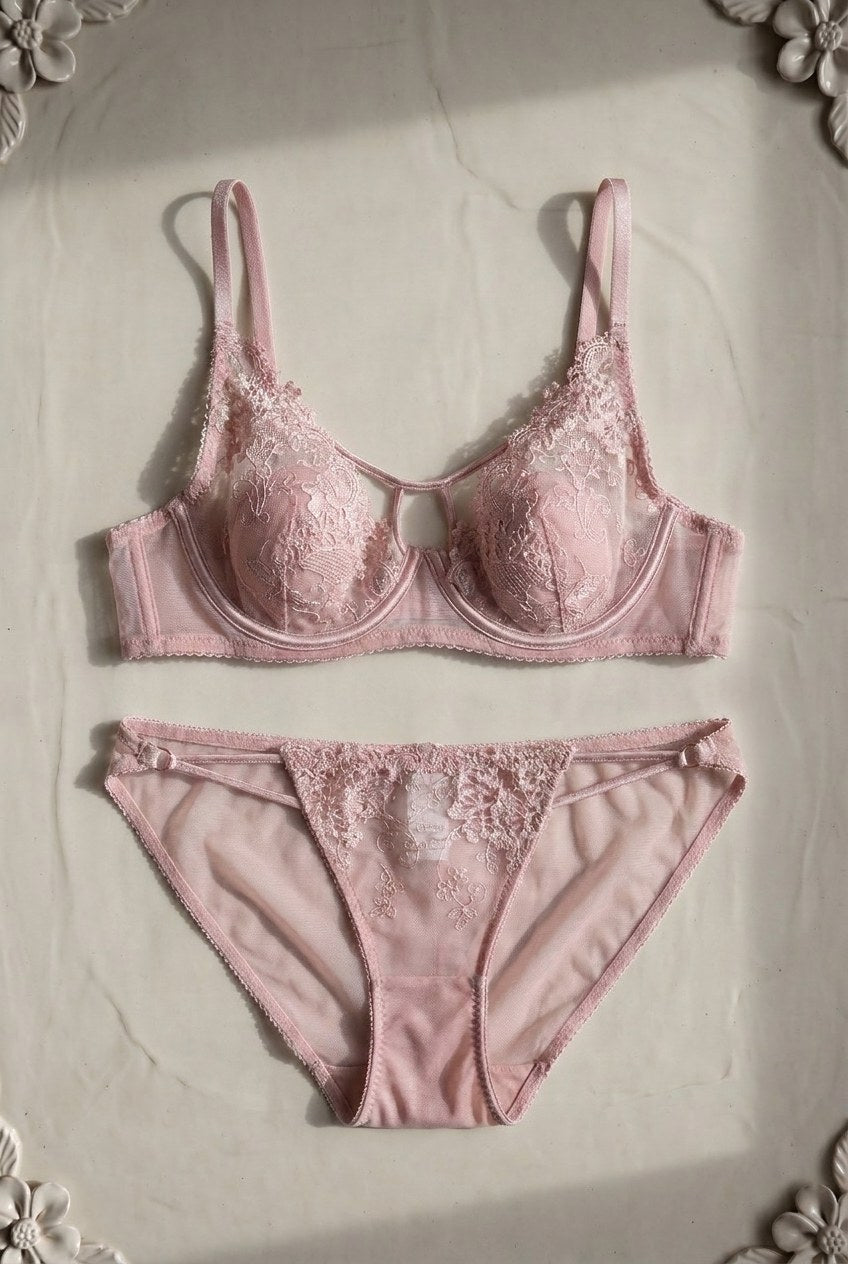 Lou Lace Set — Blush colourway