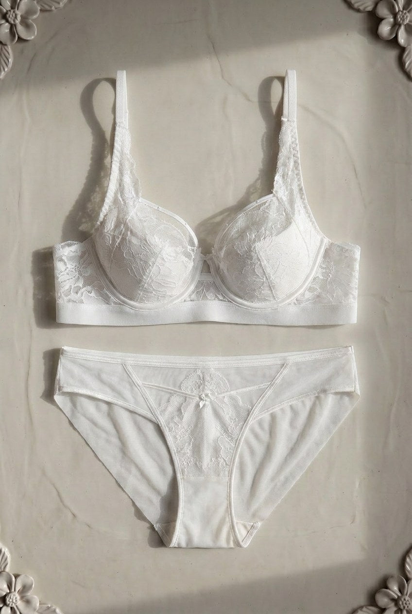 Delphine Lace Set — Ivory colourway