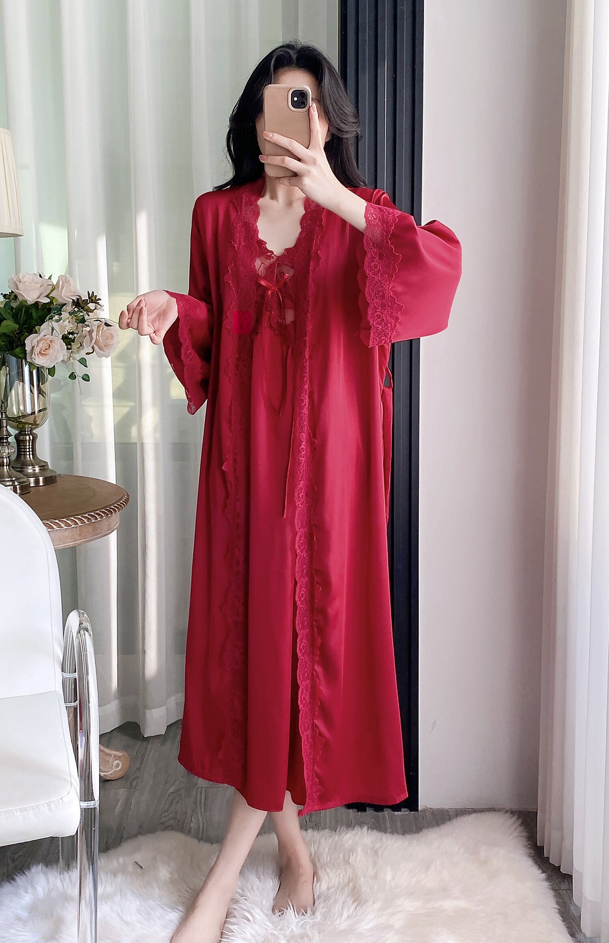 Darette Court of One Set in Bordeaux, additional product view