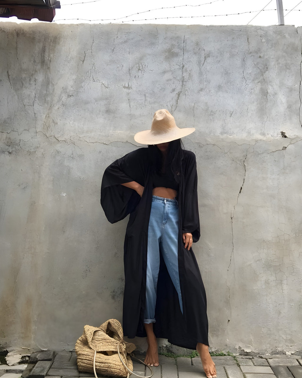 Darette Out of Office Cover-Up in Noir - robe worn open over jeans, styled with a straw hat and tote
