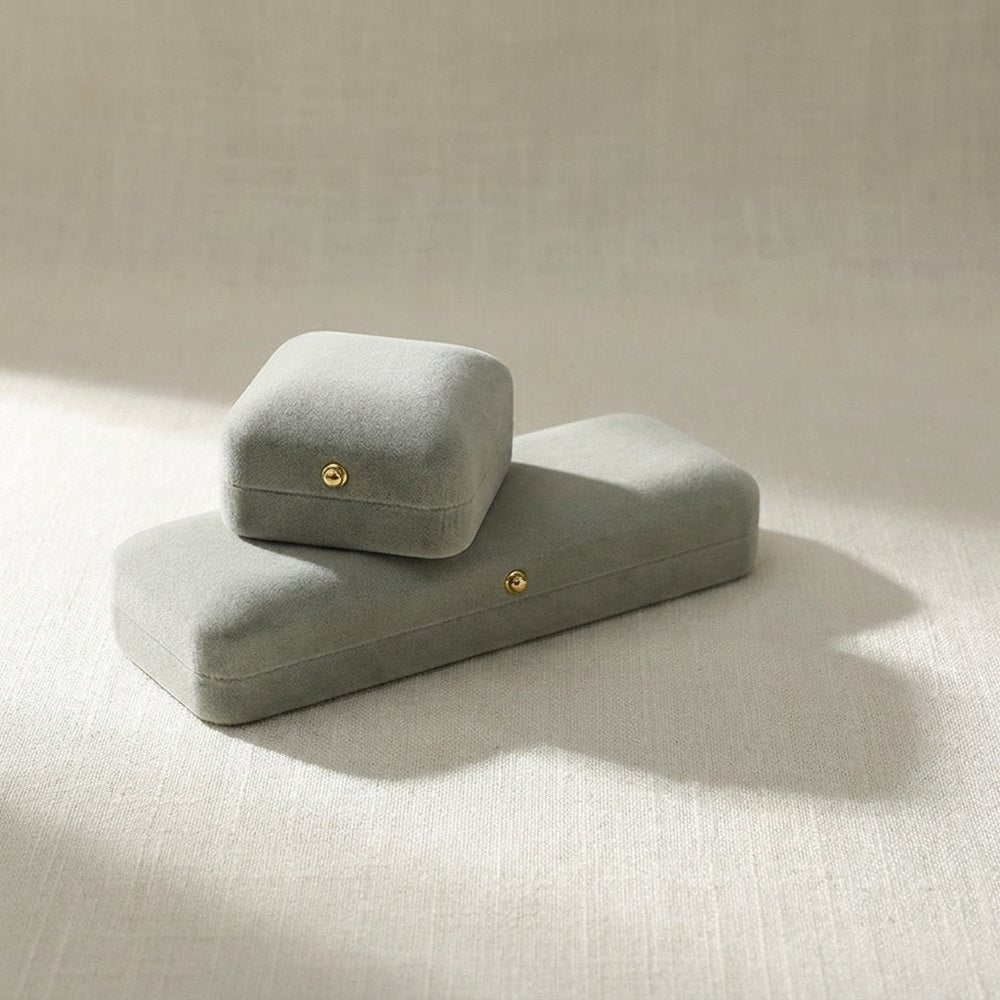 Grey velvet Darette jewellery box